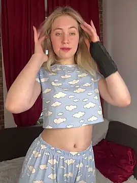 LovelyMiu online show from 03/13/26, 02:56