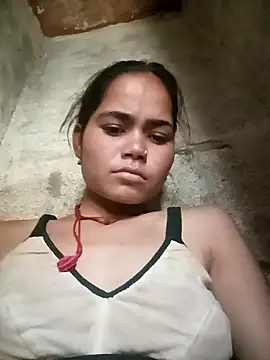 Sunali Bendre online show from 04/28/26, 05:01