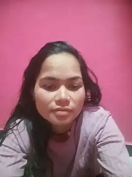 Snapshot of Sunali_Bendre chatting on 07/13/26, 06:05 Sunali Bendre online show from 07/13/26, 06:05