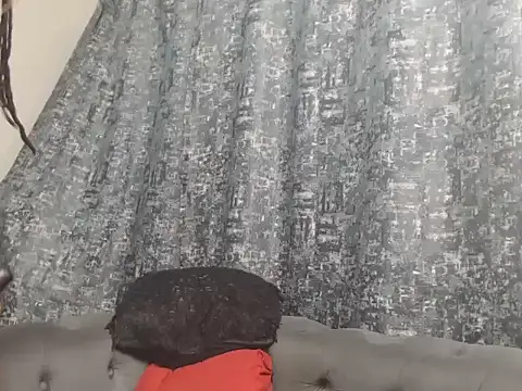 PrettyBoobsXX43 online show from 06/01/26, 02:19