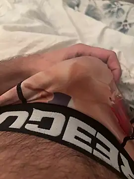 Snapshot of bebou_5555 chatting on 02/02/26, 02:49 bebou 5555 online show from 02/02/26, 02:49