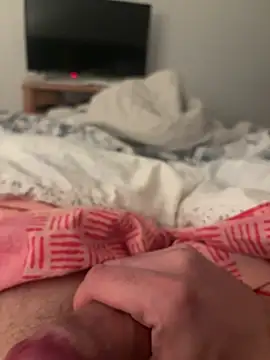 Snapshot of bebou_5555 chatting on 02/04/26, 09:20 bebou 5555 online show from 02/04/26, 09:20