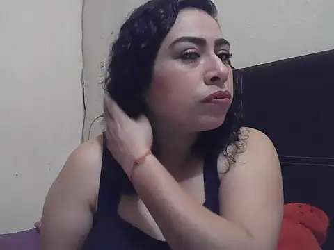 DalilahMx online show from 02/25/26, 02:48