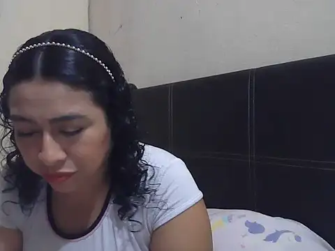 DalilahMx online show from 05/27/26, 03:47