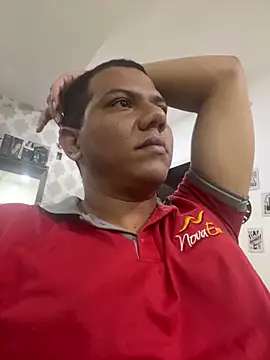 Snapshot of Loaisn chatting on 02/06/26, 11:30 Loaisn online show from 02/06/26, 11:30