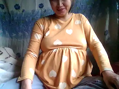 Snapshot of Pmn87 chatting on 02/27/26, 02:22 Pmn87 online show from 02/27/26, 02:22