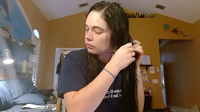 ahungkittykat online show from 04/06/26, 02:40