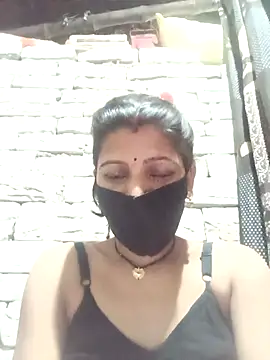 Divya-11431 online show from 03/18/26, 03:48