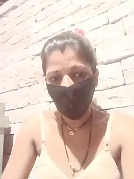Snapshot of Divya-11431 chatting on 06/07/26, 06:22 Divya-11431 online show from 06/07/26, 06:22