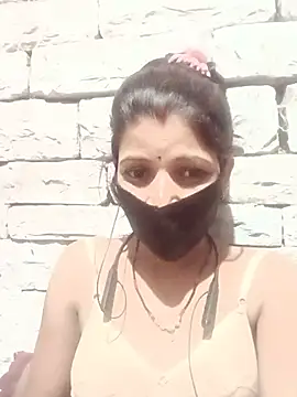 Snapshot of Divya-11431 chatting on 07/04/26, 09:43 Divya-11431 online show from 07/04/26, 09:43