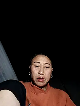 Snapshot of Ami-su chatting on 02/16/26, 10:06 Ami-su online show from 02/16/26, 10:06