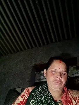 Snapshot of Lucky_couple-1 chatting on 02/09/26, 12:47 Lucky couple-1 online show from 02/09/26, 12:47