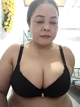 Baby-bigtits2026 online show from 03/26/26, 02:22