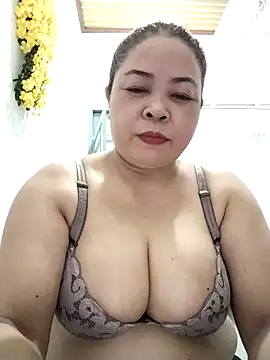Baby-bigtits2026 online show from 05/12/26, 10:01