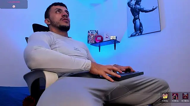 Snapshot of LiamReigns_ chatting on 06/18/26, 02:34 LiamReigns online show from 06/18/26, 02:34