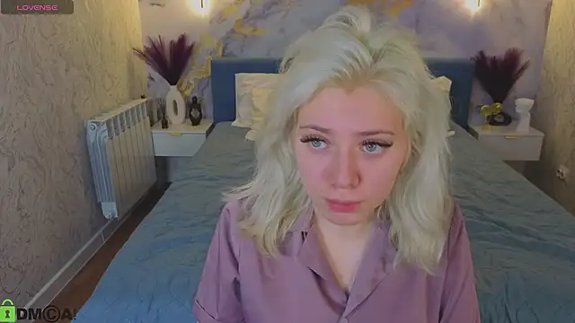 Kate Krose online show from 02/02/26, 01:26