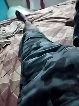 tamilpaiyan989 online show from 04/12/26, 04:01