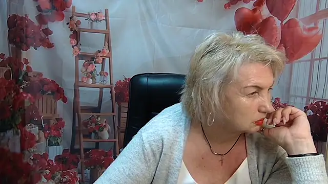 RenataDaster online show from 05/19/26, 04:57