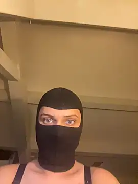 HelinHot online show from 02/22/26, 09:02