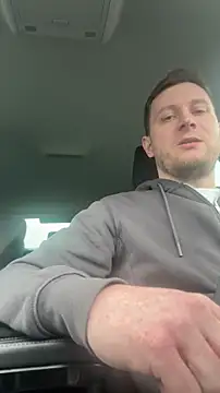 Snapshot of LubasOriginMen chatting on 02/05/26, 01:16 LubasOriginMen online show from 02/05/26, 01:16