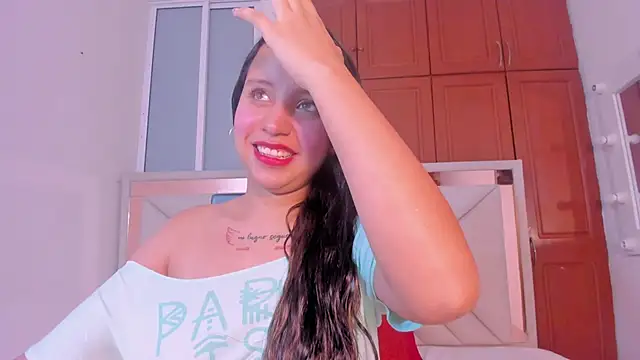 Snapshot of AmberQueen1 chatting on 02/28/26, 11:44 AmberQueen1 online show from 02/28/26, 11:44