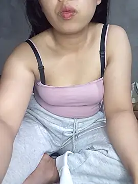 Slutty 18 online show from 03/17/26, 01:03