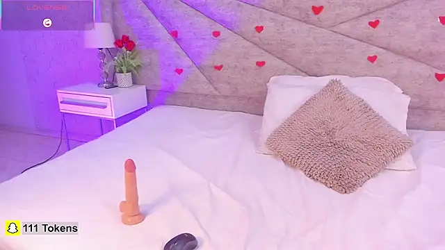 Sara Rossi   online show from 02/17/26, 12:45