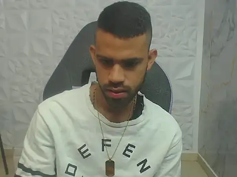 Snapshot of chacorta_ chatting on 02/11/26, 01:05 chacorta online show from 02/11/26, 01:05