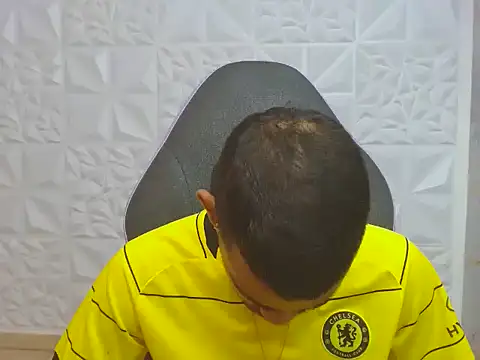 Snapshot of chacorta_ chatting on 03/09/26, 01:04 chacorta online show from 03/09/26, 01:04