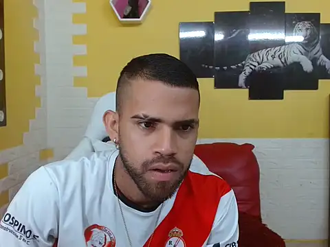 Snapshot of chacorta_ chatting on 04/01/26, 01:52 chacorta online show from 04/01/26, 01:52