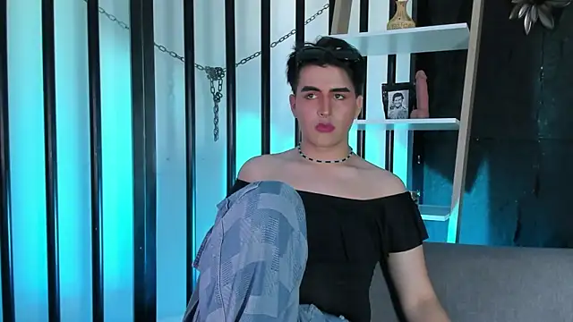 Snapshot of noahWolff_ chatting on 02/19/26, 04:19 noahWolff online show from 02/19/26, 04:19