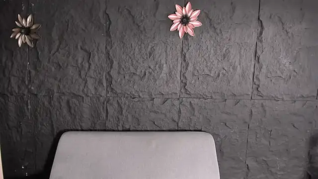 Snapshot of noahWolff_ chatting on 02/28/26, 10:11 noahWolff online show from 02/28/26, 10:11