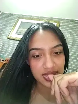 Snapshot of cynliu chatting on 02/03/26, 06:40 cynliu online show from 02/03/26, 06:40