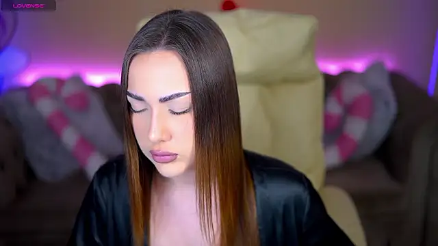 OliviaMoore  online show from 02/03/26, 01:38