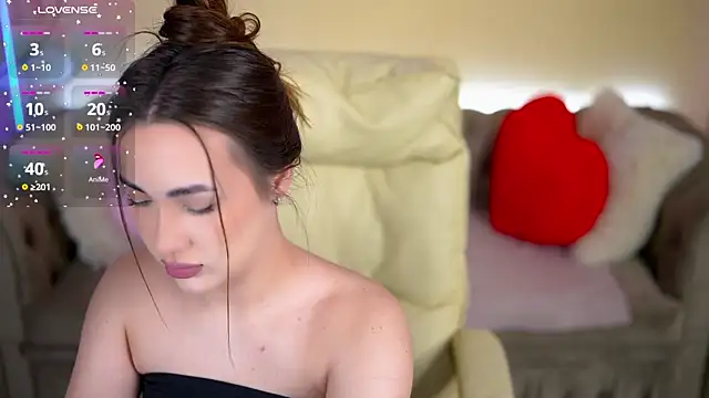 OliviaMoore  online show from 02/26/26, 01:43