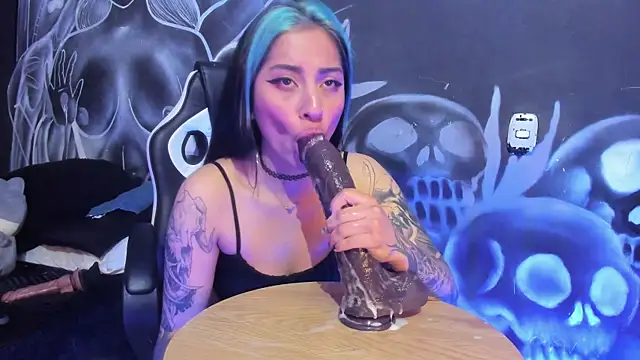 Cherry jenklins87 online show from 04/11/26, 04:06