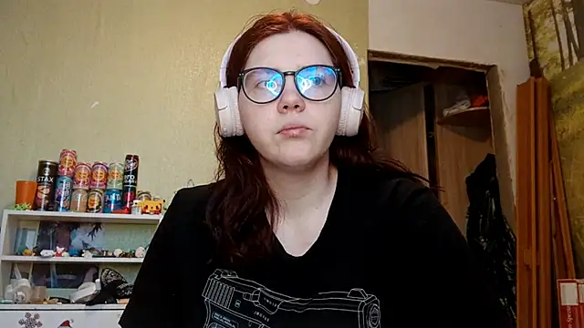 VannessaDillenbeck online show from 02/03/26, 06:51