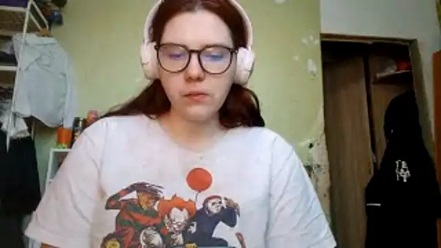 VannessaDillenbeck online show from 02/13/26, 10:44