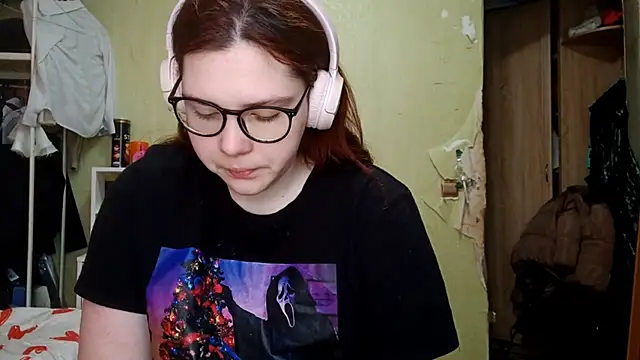 VannessaDillenbeck online show from 02/28/26, 06:14