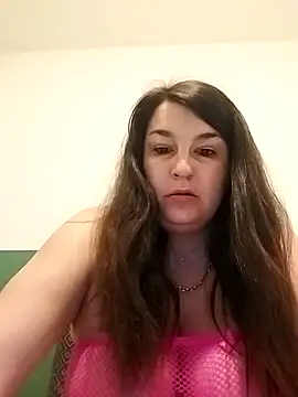 Snapshot of alexandrafrancaise0000 chatting on 02/16/26, 03:30 alexandrafrancaise0000 online show from 02/16/26, 03:30