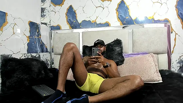 Snapshot of Nickws chatting on 02/07/26, 12:14 Nickws online show from 02/07/26, 12:14