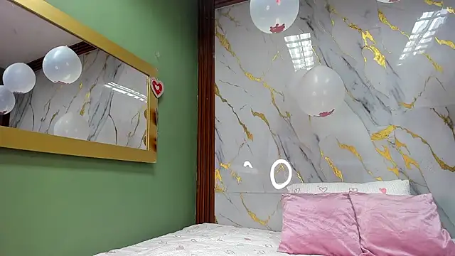 Amanda Rossi online show from 02/24/26, 03:54