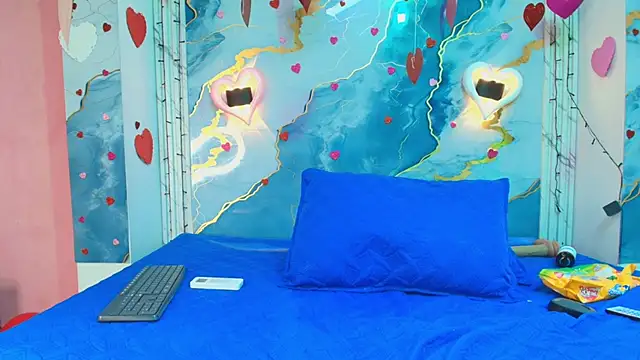 crystal love08 online show from 02/06/26, 07:17