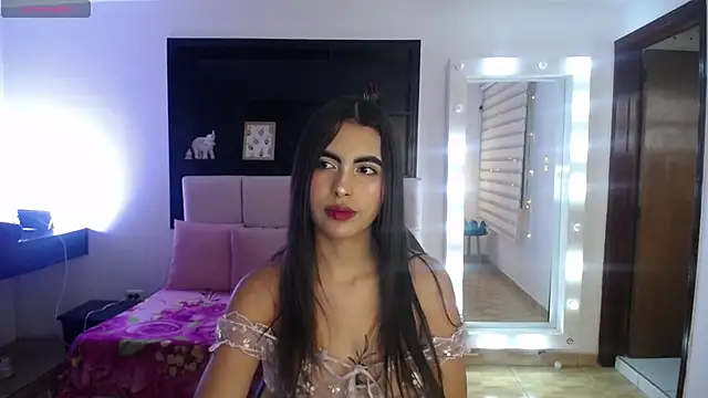 Snapshot of Perla_lovely_ chatting on 02/19/26, 08:05 Perla lovely online show from 02/19/26, 08:05