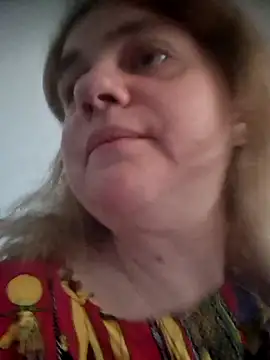 Snapshot of VitniKis chatting on 02/08/26, 09:02 VitniKis online show from 02/08/26, 09:02