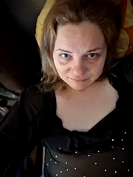 Snapshot of VitniKis chatting on 02/19/26, 10:33 VitniKis online show from 02/19/26, 10:33