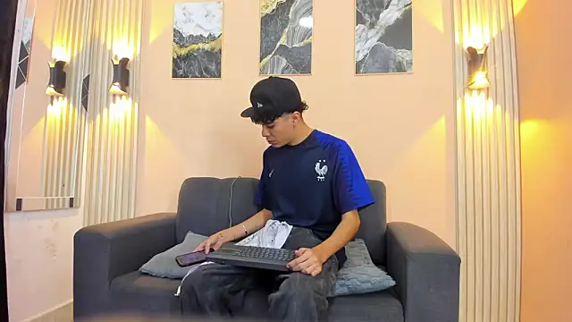 DesiresOfOlympus  online show from 05/02/26, 08:14