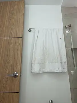 Chel   online show from 04/13/26, 06:02