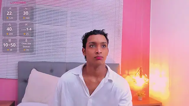 drako18  online show from 03/24/26, 03:44