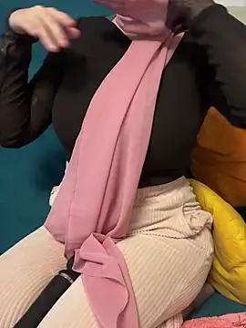 Snapshot of -pinkladyy- chatting on 02/20/26, 06:26 -pinkladyy- online show from 02/20/26, 06:26